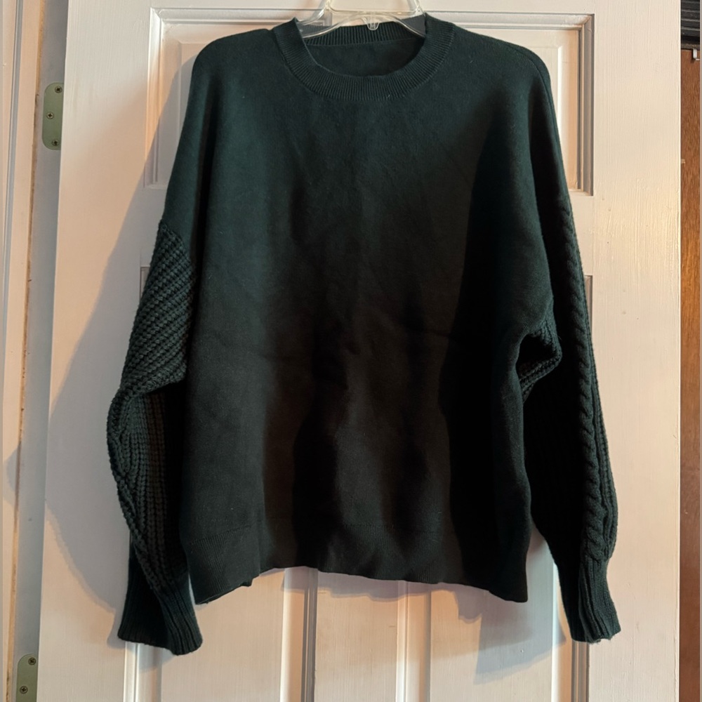 Old Navy Emerald Green Sweater